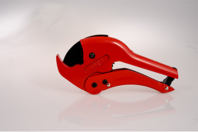 Multilayer Pipe Cutter